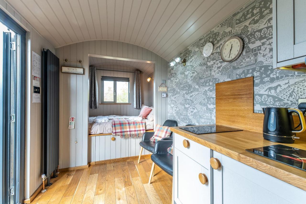 Little John Petite Cosy Log Cabin: Sherwood Forest Retreat Blidworth Exterior photo